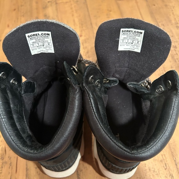 Sorel Women’s Kinetic Conquest Winter Boots - Picture 11 of 11